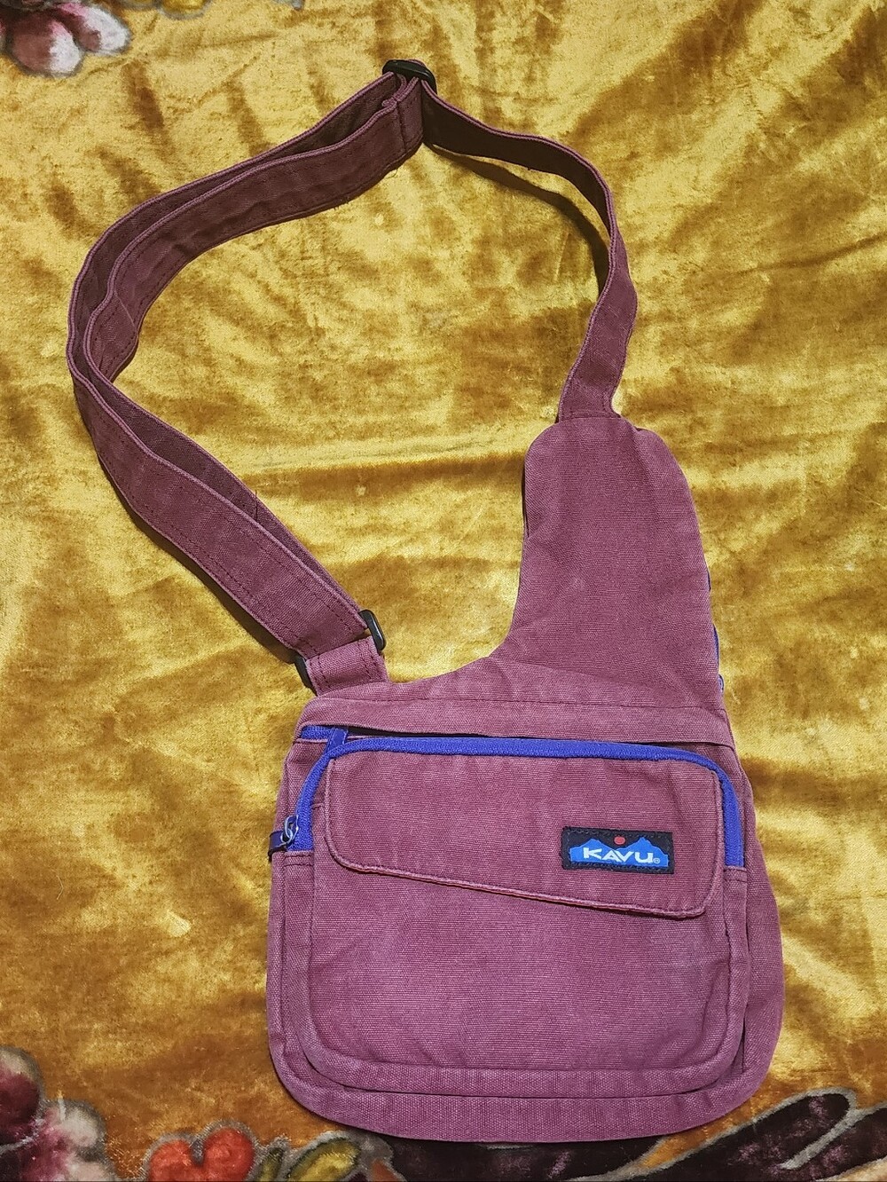 Kavu Seattle Sling Bag In Burgundy with Purple Trim